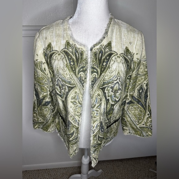 Chico's Olive and Cream Paisley Cardigan size 1 or S - Picture 1 of 9